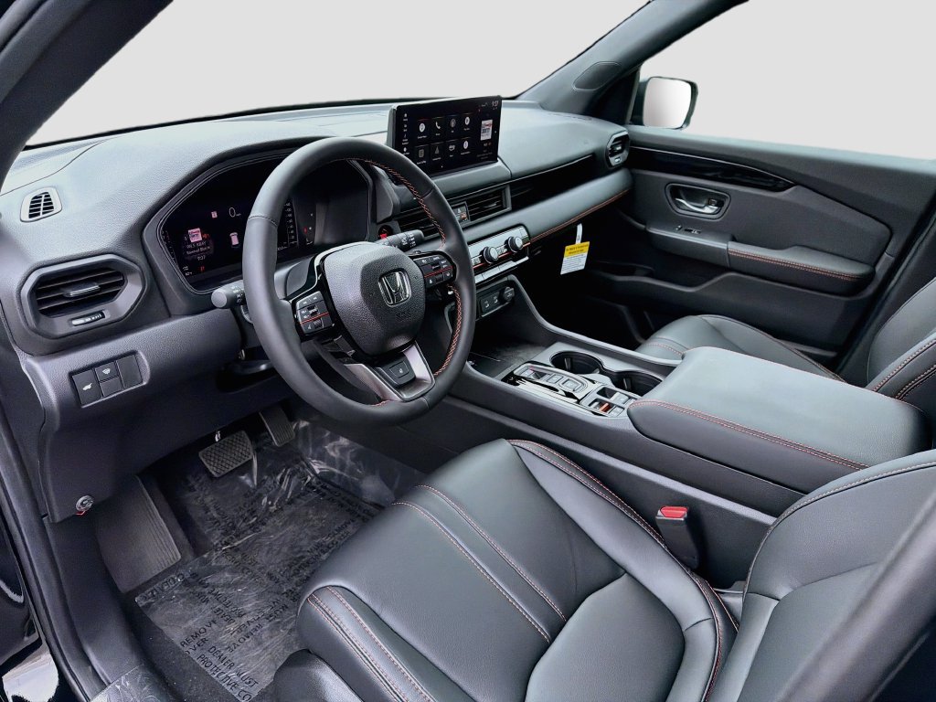 New 2026 Honda Pilot TrailSport image 6