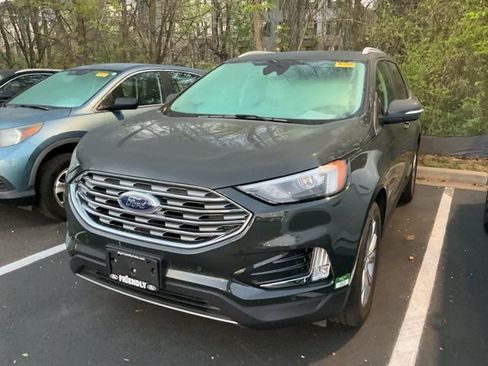 Used 2023 Ford Edge Titanium image 12
