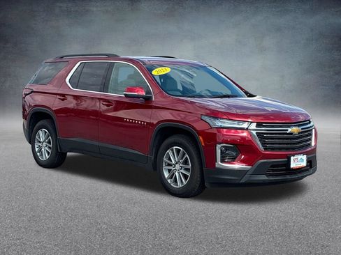 Used 2023 Chevrolet Traverse LT AWD/4WD image 8