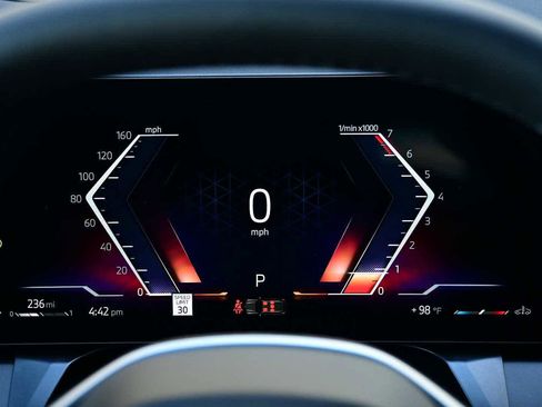 Used 2026 BMW X3 xDrive30 w/ Premium Package image 13