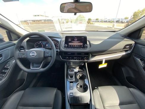 New 2026 Nissan Rogue SV w/ SV Premium Package image 17