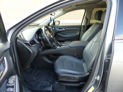 Used 2021 Buick Enclave Essence w/ Sound and Sites Package AWD/4WD image 26