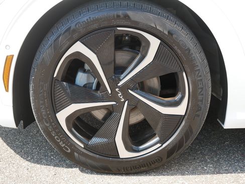 Certified 2023 Kia EV6 GT-Line AWD/4WD image 15