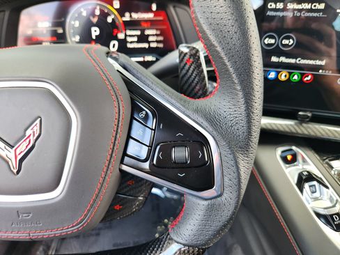 Used 2022 Chevrolet Corvette Stingray Premium Conv w/ Z51 Performance Package RWD image 28