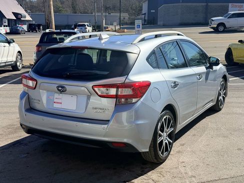 Used 2017 Subaru Impreza 2.0i Limited image 6