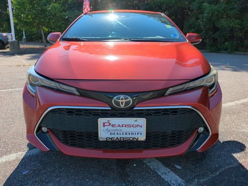 Used 2019 Toyota Corolla XSE FWD image 9