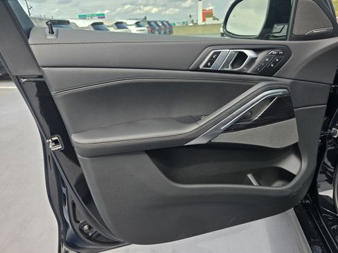 New 2026 BMW X6 M60i w/ Executive Package image 15