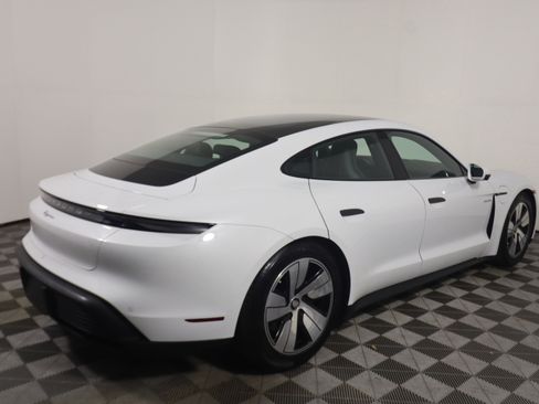 Certified 2023 Porsche Taycan w/ Premium Package RWD image 7