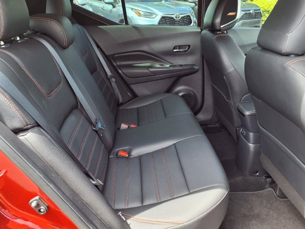 Used 2020 Nissan Kicks SR w/ SR Premium Package FWD image 17