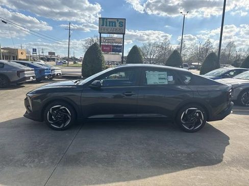 New 2026 Kia K4 EX image 5