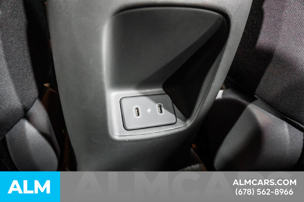 Used 2025 Hyundai Elantra SEL FWD image 53