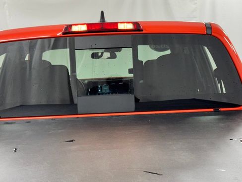 Certified 2025 Nissan Frontier PRO-4X w/ Pro Convenience Package AWD/4WD image 16