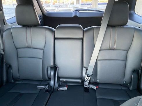 Used 2024 Honda Passport TrailSport image 25