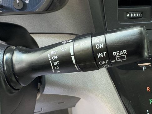 Used 2016 Toyota Sienna XLE FWD image 24