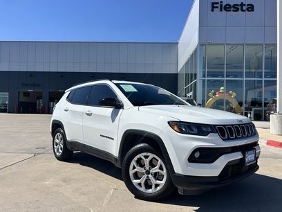 Used 2025 Jeep Compass Latitude