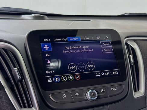 Used 2022 Chevrolet Malibu LT image 28