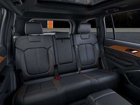 New 2026 Jeep Grand Cherokee Summit AWD/4WD image 15