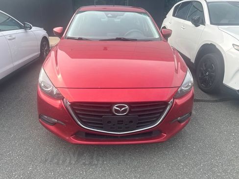 Used 2018 MAZDA MAZDA3 Sport w/ Preferred Equipment Package FWD image 2