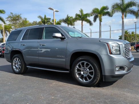 Used 2018 GMC Yukon Denali w/ Open Road Package image 2