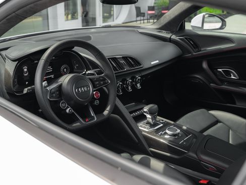 Certified 2023 Audi R8 V10 performance w/ Premium Package RWD image 8