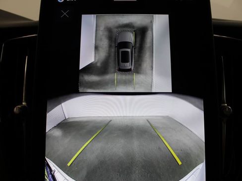 New 2026 Volvo XC60 B5 Plus w/ Protection Package Premier AWD/4WD image 14