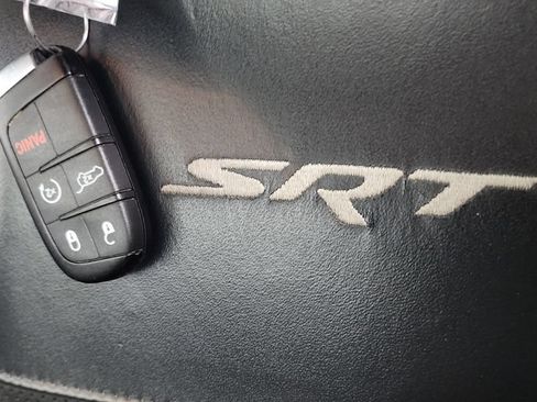 Used 2015 Jeep Grand Cherokee SRT w/ Luxury Group II AWD/4WD image 42