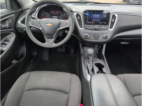 Used 2023 Chevrolet Malibu LT image 32