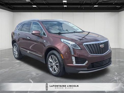 Used 2023 Cadillac XT5 Premium Luxury w/ LPO, Floor Liner Package AWD/4WD image 7