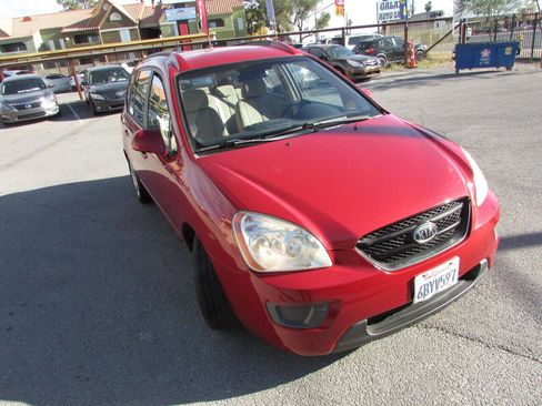 Used 2007 Kia Rondo LX w/ Convenience Pkg image 13