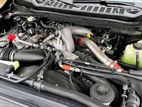New 2025 Ford F250 Platinum AWD/4WD image 33