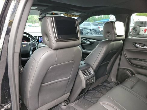 Used 2021 Chevrolet Blazer Premier w/ Driver Confidence II Package FWD image 11