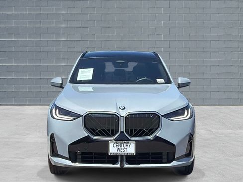 Used 2025 BMW X3 xDrive30i w/ Premium Package AWD/4WD image 2