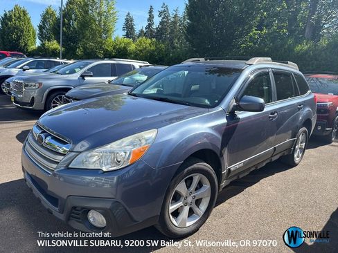 Used 2014 Subaru Outback 2.5i Premium AWD/4WD image 1