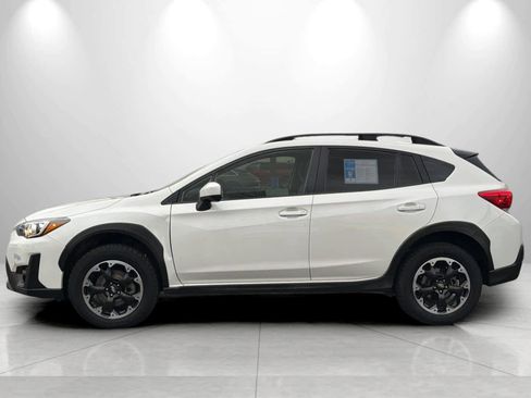 Used 2023 Subaru Crosstrek 2.0i Premium image 5