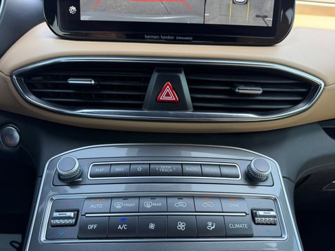 Used 2023 Hyundai Santa Fe Calligraphy image 11