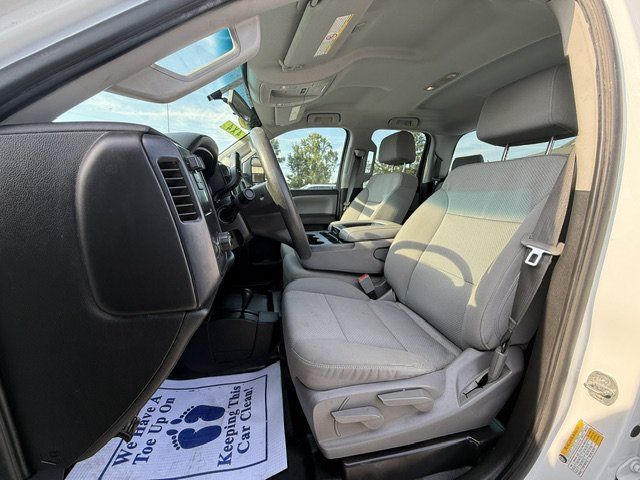 Used 2019 Chevrolet Silverado 2500 W/T AWD/4WD image 6