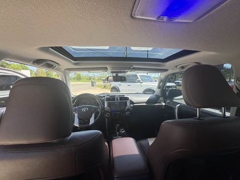 Used 2018 Toyota 4Runner SR5 image 11