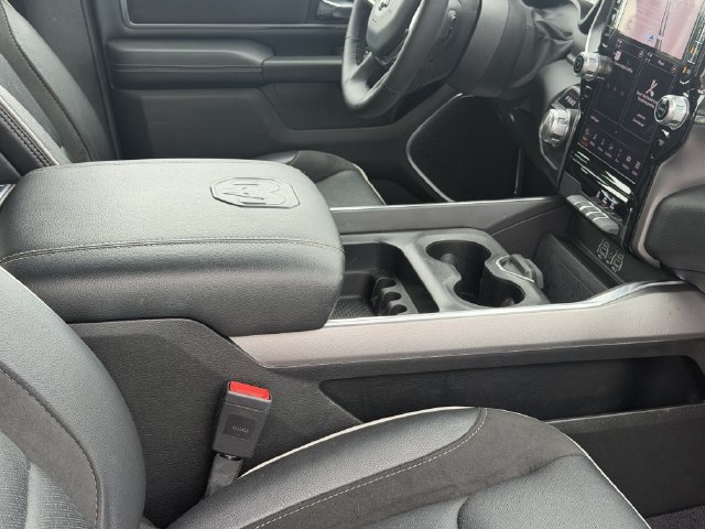 Used 2026 RAM 1500 Laramie AWD/4WD image 19