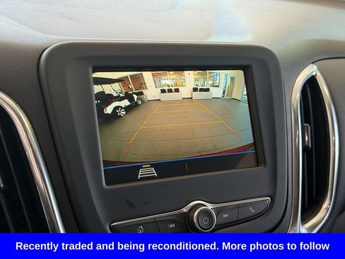 Used 2019 Chevrolet Equinox LT FWD image 21