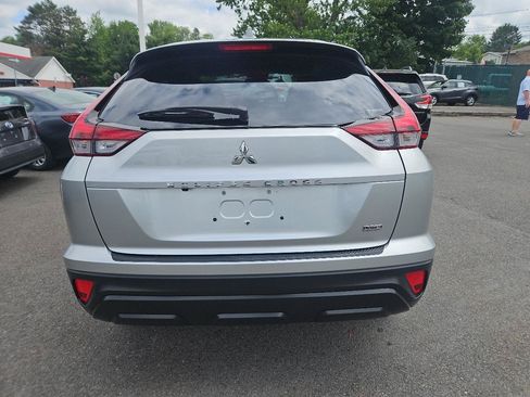 Used 2024 Mitsubishi Eclipse Cross LE AWD/4WD image 4
