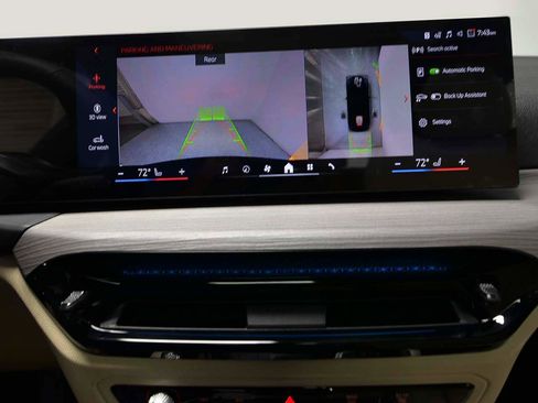 Used 2025 BMW i4 eDrive40 w/ Parking Assistance Package image 15