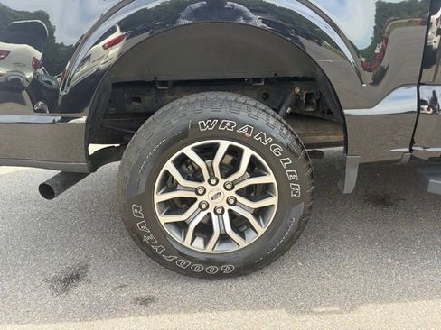 Used 2021 Ford F150 Lariat AWD/4WD image 40