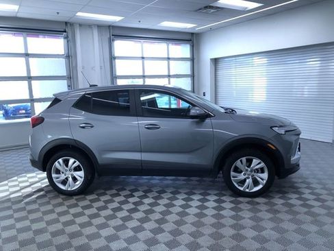Used 2025 Buick Encore GX Preferred image 36