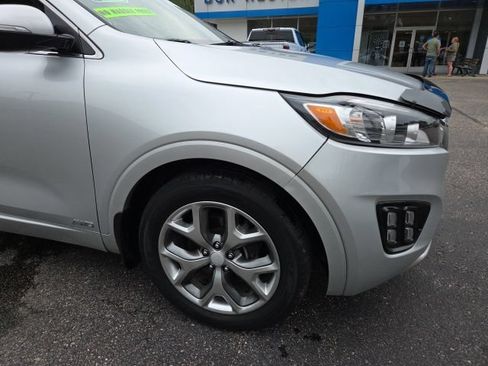 Used 2016 Kia Sorento SX AWD/4WD image 9
