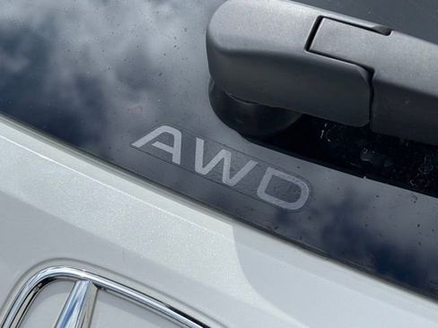 Used 2026 Honda HR-V LX image 5