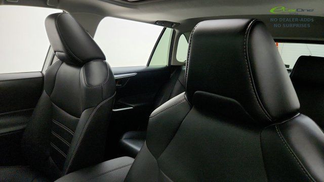 Used 2021 Toyota RAV4 XLE Premium AWD/4WD image 48