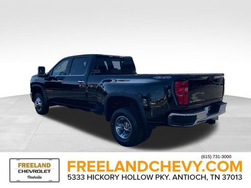 New 2026 Chevrolet Silverado 3500 LTZ w/ LTZ Convenience Package image 5