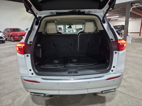 Used 2019 Buick Enclave Premium AWD/4WD image 25