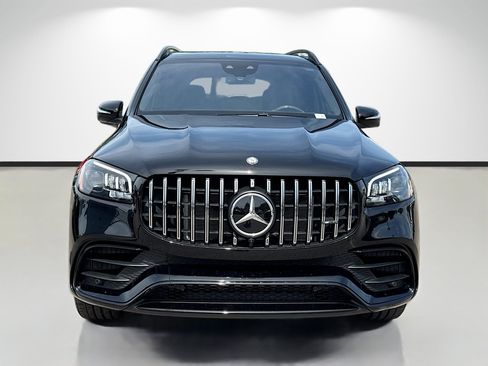 Used 2025 Mercedes-Benz GLS 63 AMG 4MATIC image 8