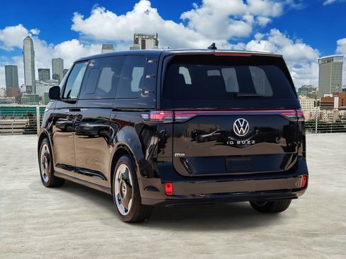 New 2025 Volkswagen ID. Buzz Pro S RWD image 6